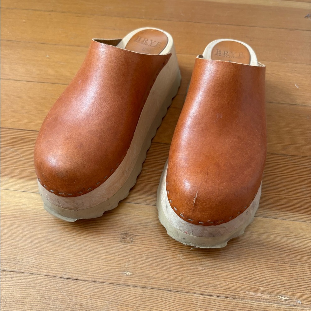 Bryr Studio Chonk Clogs